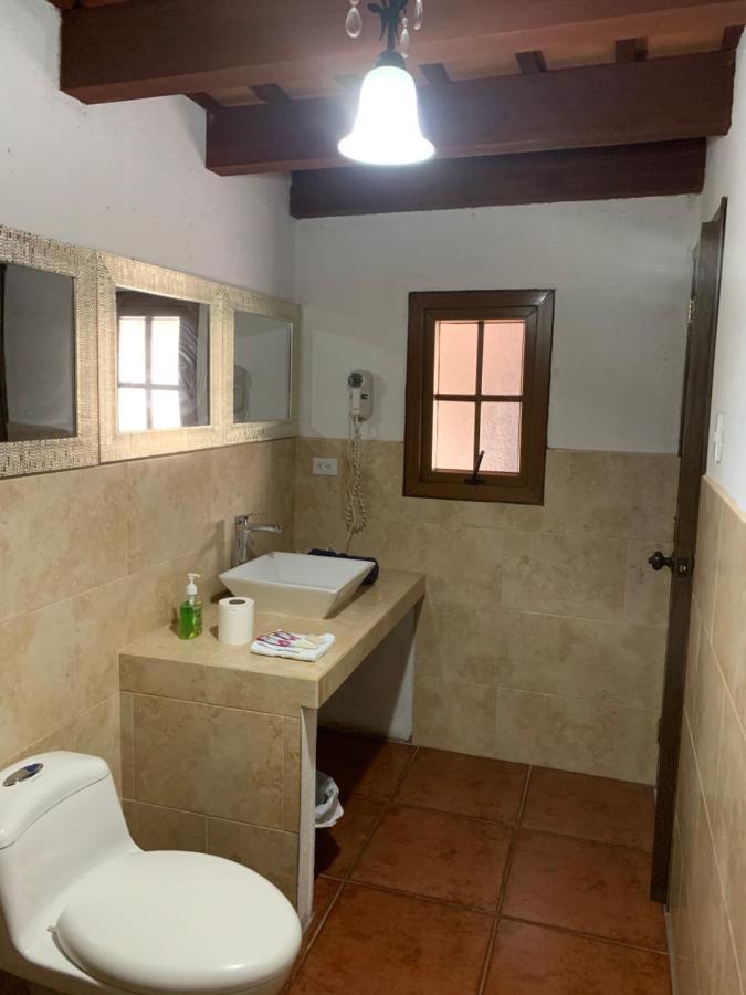 Hotel Mansion Del Rey Antigua Εξωτερικό φωτογραφία